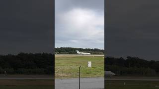 Gulfstream G450 takeoff airport businessjet planespotting aviation aviationlovers gulfstream [upl. by Ruella212]