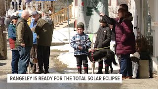 Rangeley starting to fill with crowds ahead of eclipse [upl. by Bertha]