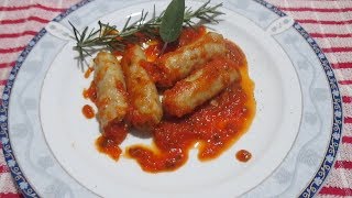 SALSICCIA DI POLLO AL SUGO DI POMODORO Ricetta facile e leggera [upl. by Cacie]