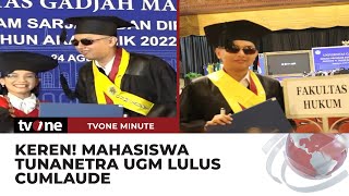 Kisah Mahasiswa Tunanetra Lulus Dari UGM Dengan Predikat Cumlaude  tvOne Minute [upl. by Alika985]