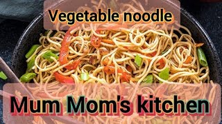 குழந்தைகள் விரும்பி உண்ணும் நூடுல்ஸ் செய்யலாம் வாங்க 🍝 vegetable Noodles recipe 🤤 [upl. by Aztilem]