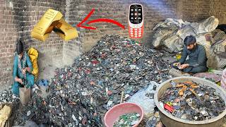 Unbeatable Method Pure 24K Gold Extraction From Waste Cell Phones How to Gold Recover from Mobile [upl. by Yadseut]