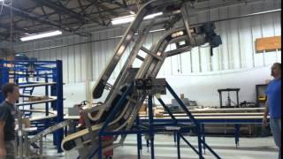 SpanTech Product Test Trays on 60 Degree Topper Lift Incline [upl. by Crystal251]