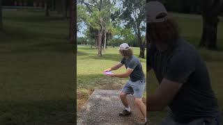 Okeeheelee park discgolfcourse discgolf whitetowhite layout hole 8 [upl. by Nitsew]