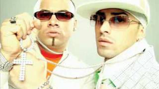 wisin amp yandel  Tiene que pasar lyrics letra [upl. by Ardnoik]