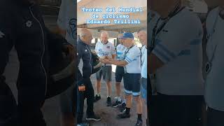 Eduardo Trillini recibe obsequio del Mundial ciclismo [upl. by Kellie]