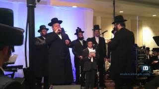 Chazzan Helfgott At RCCS Dinner In Monsey  Zohcreinu Lchaim [upl. by Ahsirak]