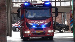 P1 Brandweer Almelo TS 053131 rukt met spoed uit naar een auto brand in Almelo [upl. by Immas755]