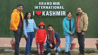 Journey Vlog  Winter Kashmir  Best Hotel in Srinagar  Kashmir Series  Vlog  1  Ayush Tilekar [upl. by Cattima]