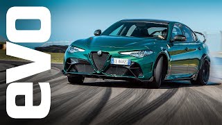 Alfa Romeo Giulia GTAm – a fourdoor 911 GT3  evo LEADERBOARD [upl. by Kubis]