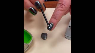 How to change a wax filter on your phonak titanium hearingaids themoreyouknow audiologycentral [upl. by Izogn]