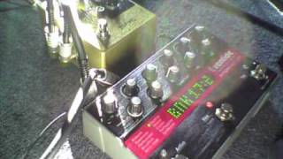 Skreddy Echo with Eventide Pitchfactor in the FX Loop [upl. by Yeniffit]