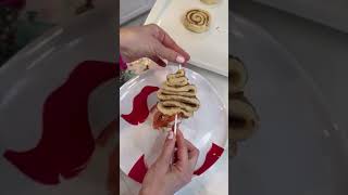 CHRISTMAS TREE CINNAMON ROLLS easy idea for Christmas morning breakfast christmas momhack diy [upl. by Lleraj622]