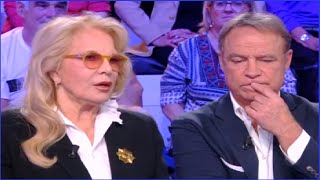 “Ah bon ”🔴 Sylvie Vartan nage en plein malaise sur le plateau de Cyril Hanouna elle ne mâche pas [upl. by Budworth608]