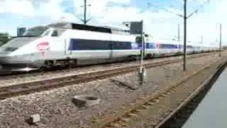 TGV passes through Hautepicardie [upl. by Midas694]