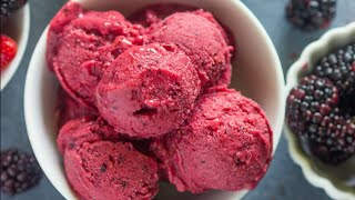 Easy 5 Minute Healthy Berry Frozen Yogurt [upl. by Tharp94]