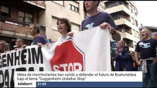 Manifestación histórica en Gernika contra el Guggenheim de Urdaibai [upl. by Auqeenahs]