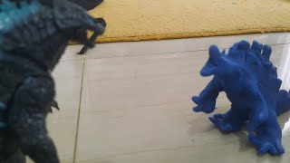 Godzilla vs Clay Godzillastopmotionclaymation [upl. by Nyleikcaj]