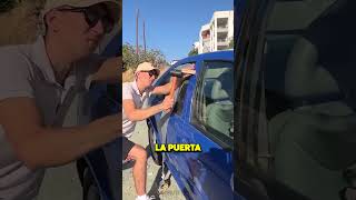 ¡Salvaron a este perro de la muerte en ese coche 🐕😱 [upl. by Aicelet128]