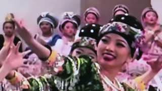 Stockton California Hmong New Year 202425 girls dance Ntxhais Tshajkoob [upl. by Adnical]