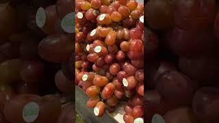 RED SEEDLESS GRAPES VERY SWEETCRUNCHYshortvideofruits [upl. by Vasileior]