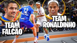 RONALDINHO FAZ BRUXARIA NO FUTSAL 2022 com Sean Garnier Falcão Diego Freestyle [upl. by Navonoj]