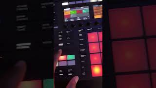 Maschine MK3  Maschine 30 beat sketch November 9th 🚀 [upl. by Relyks]