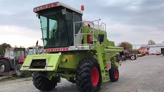 BV22719 Claas Dominator 68s [upl. by Eniamaj]