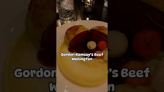 Gordon Ramsay does NOT KNOW how to cook Beef Wellington 🤯 hellskitchen lasvegas review [upl. by Dniren629]