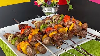 BBQ Brochettes de boeuf mariné [upl. by Elleniad795]