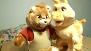 Teddy Ruxpin and Grubby sing Friends video Dec 19 2008 002 [upl. by Atalaya]