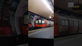 Northern line at TOOTING Bec Trinity Road [upl. by Vassily]