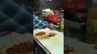 streetfoodalam afzal Kolkata egg roll👍🔥Dilshad garden near pammi suiwt dabal egg🍗roll👍subscribe👈🙏 [upl. by Xed]