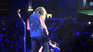 Metallica  Kirk Hammett Solo wahwah pedal  Assago MI  2015  Sonisphere [upl. by Georgiana]