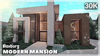 BLOXBURG Modern Mansion Speedbuild No Large Plot  Roblox House Build [upl. by Neelrahs]