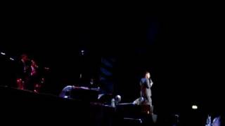 Maxwell In Concert NL 051008  Lifetime [upl. by Radnaxela659]