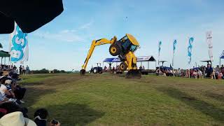 JCB 3CX Global en Expoactiva [upl. by Suzzy888]