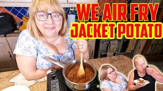 Jacket Baked Potatoes In An Air Fryer Is It Posible [upl. by Pack]