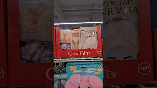 Dollar Tree 125 Great Gifts gift shopping Christmas dollartree [upl. by Daniel]