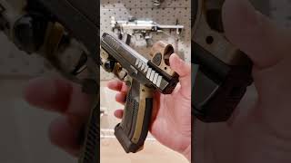 Trijicon SRO in Coyote Brown trijicon gun pewpew viral viralvideo reddotsight laugoarms [upl. by Liv]