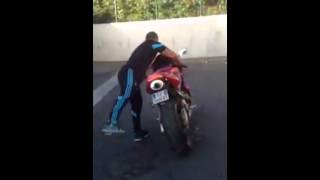 Demi tour en moto lool [upl. by Esilram]