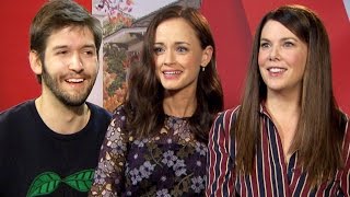 Interviewing the Gilmore Girls Lauren Graham amp Alexis Bledel  Michi trifft [upl. by Idrahs]