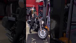 🔥Ale Minero en una Harley Davidson 🔥 [upl. by Eedolem]