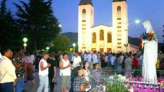 ALLA MADRE «REGINA DELLA PACE» Linno di Medjugorje alla Madonna  Medjugorje [upl. by Reich243]