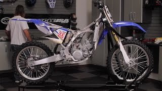 Tech Tip TwoStroke Top End Rebuild YZ125  MotoUSA [upl. by Koblick]