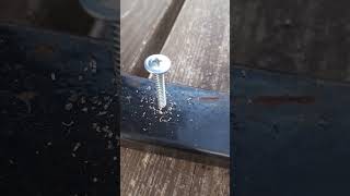 How do Selfdrilling Screws work [upl. by Anilef]