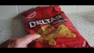 610 Aldi Deltas Chilli Crisps Snacks Food Review 200g 95p Sweet Taste bit of Heat [upl. by Kellie226]