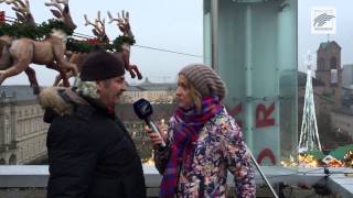 Schlitten vom Weihnachtsmann auf dem Karlsruher Weihnachtsmarkt fahren [upl. by Sirhc]