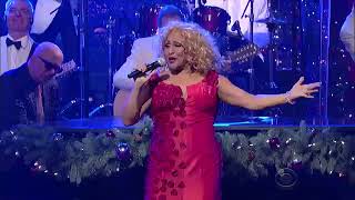 Darlene Love Christmas Baby Please Come David Letterman 2014 12 19 [upl. by Schecter661]