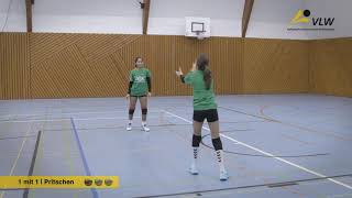 Volleyball DuoFibel  Übung  Pritschen  1 mit 1 [upl. by Aiciles]